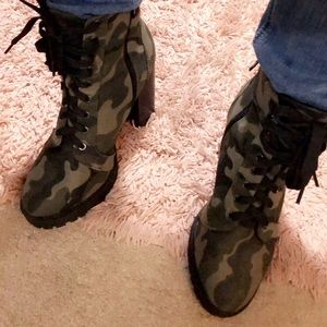 Chunky Camo Boots